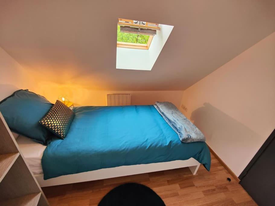 شقة La Feline - Duplex - Vieux Valenciennes - Familial المظهر الخارجي الصورة