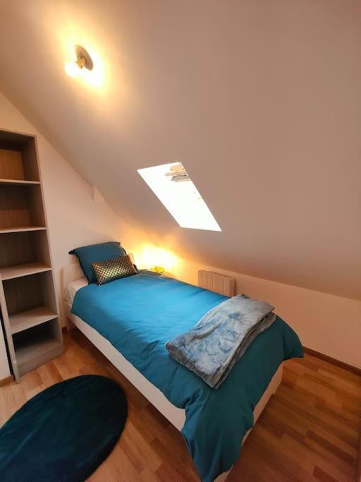 شقة La Feline - Duplex - Vieux Valenciennes - Familial المظهر الخارجي الصورة